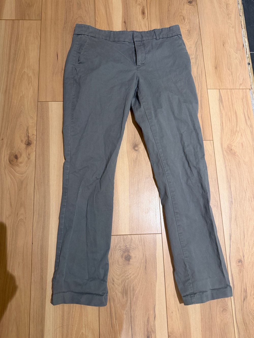 Khaki’s by Gap Women’s Pants